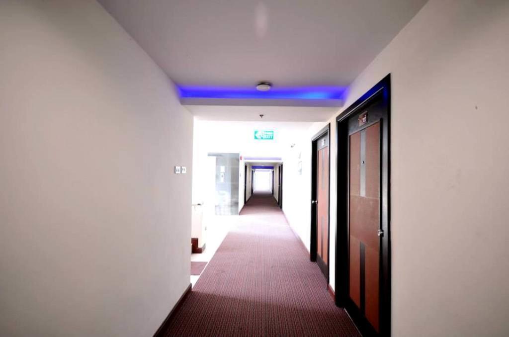 Pb Grand Hotel Hat Yai Dış mekan fotoğraf