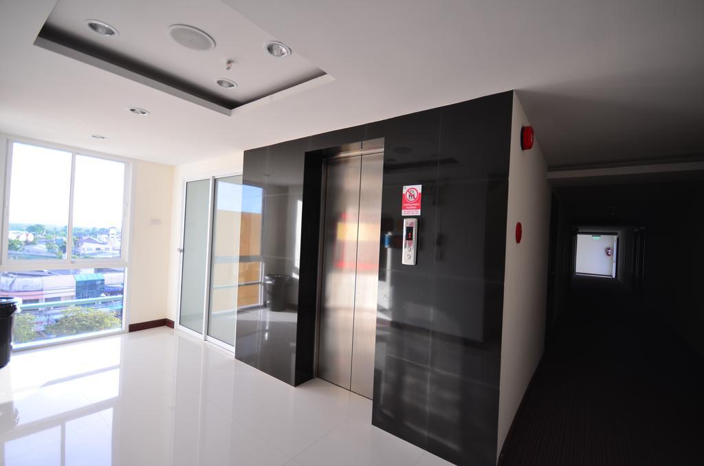 Pb Grand Hotel Hat Yai Dış mekan fotoğraf